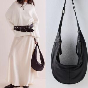FREE PEOPLE Idle Hands Sling In Black NWT